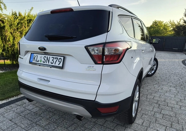 Ford Escape cena 63900 przebieg: 101000, rok produkcji 2018 z Barlinek małe 79